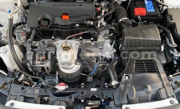 Sayi Na hannu Honda Civic White Mota in Accra a Greater Accra Sayi Na hannu Honda Civic White Mota in Accra a Greater Accra