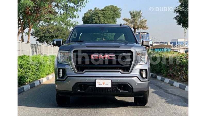 Big with watermark gmc sierra ashanti import dubai 51960