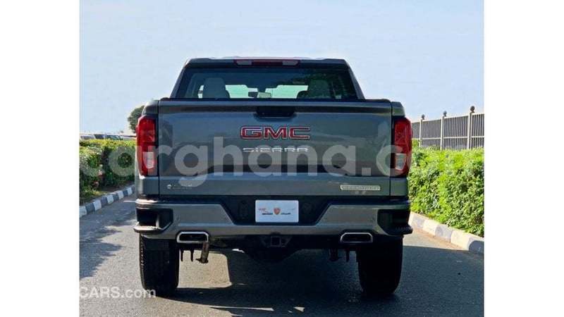 Big with watermark gmc sierra ashanti import dubai 51960