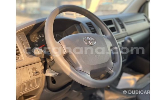 Buy Import Toyota Hiace White Car in Import - Dubai in Ashanti Buy Import Toyota Hiace White Car in Import - Dubai in Ashanti