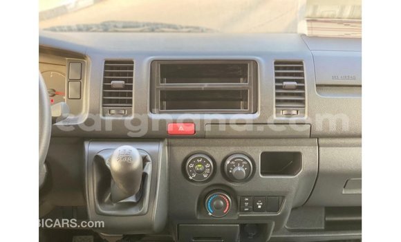 Buy Import Toyota Hiace White Car in Import - Dubai in Ashanti Buy Import Toyota Hiace White Car in Import - Dubai in Ashanti