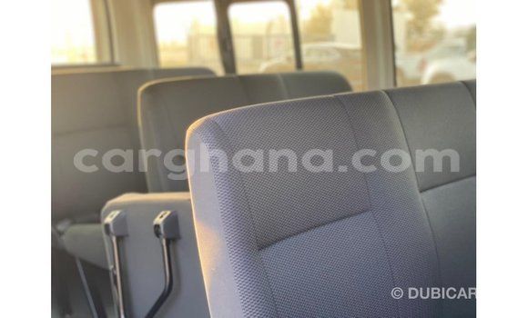 Buy Import Toyota Hiace White Car in Import - Dubai in Ashanti Buy Import Toyota Hiace White Car in Import - Dubai in Ashanti