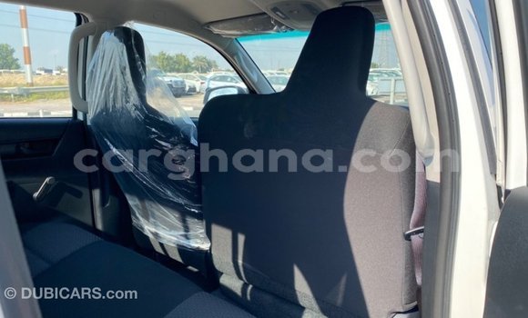 Buy Import Toyota Hilux White Car in Import - Dubai in Ashanti Buy Import Toyota Hilux White Car in Import - Dubai in Ashanti