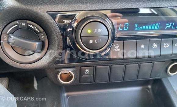 Buy Import Toyota Hilux White Car in Import - Dubai in Ashanti Buy Import Toyota Hilux White Car in Import - Dubai in Ashanti