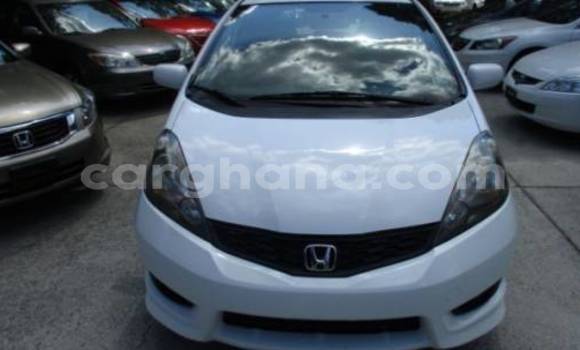 Buy Used Honda FIT White Car in Accra in Greater Accra