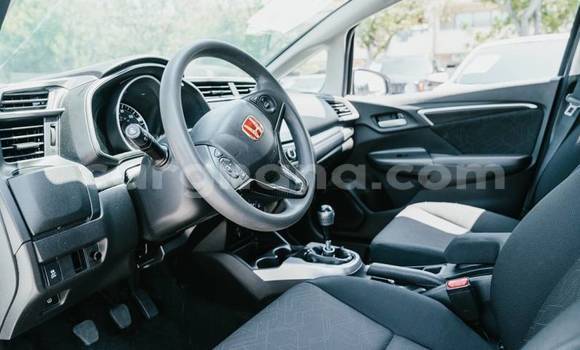 Sayi Na hannu Honda FIT White Mota in Accra a Greater Accra Sayi Na hannu Honda FIT White Mota in Accra a Greater Accra