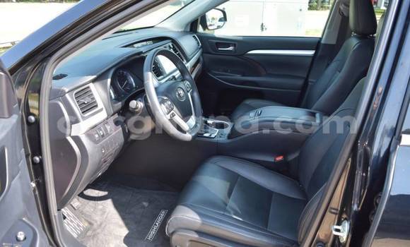 Sayi Na hannu Toyota Highlander Black Mota in Accra a Greater Accra Sayi Na hannu Toyota Highlander Black Mota in Accra a Greater Accra