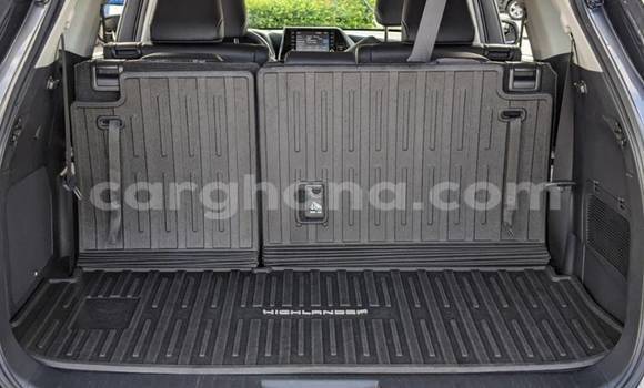 Ra Àlòkù Toyota Highlander Miiran Ọkọ̀ in Accra ni Greater Accra Ra Àlòkù Toyota Highlander Miiran Ọkọ̀ in Accra ni Greater Accra