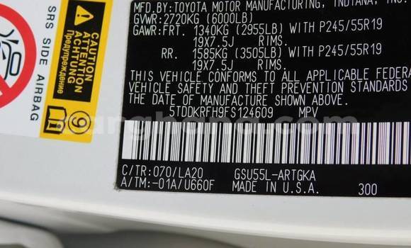 Buy Used Toyota Highlander White Car in Accra in Greater Accra Buy Used Toyota Highlander White Car in Accra in Greater Accra