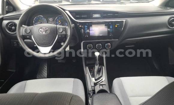 Sayi Na hannu Toyota Corolla White Mota in Accra a Greater Accra Sayi Na hannu Toyota Corolla White Mota in Accra a Greater Accra
