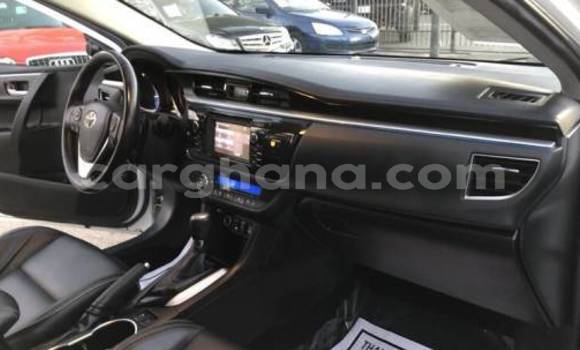 Buy Used Toyota Corolla White Car in Accra in Greater Accra Buy Used Toyota Corolla White Car in Accra in Greater Accra