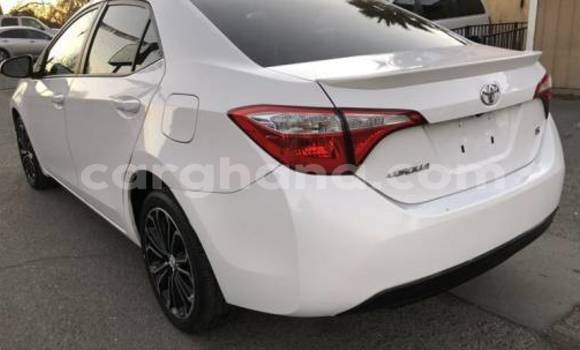 Buy Used Toyota Corolla White Car in Accra in Greater Accra Buy Used Toyota Corolla White Car in Accra in Greater Accra