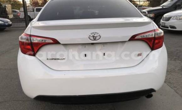 Buy Used Toyota Corolla White Car in Accra in Greater Accra Buy Used Toyota Corolla White Car in Accra in Greater Accra