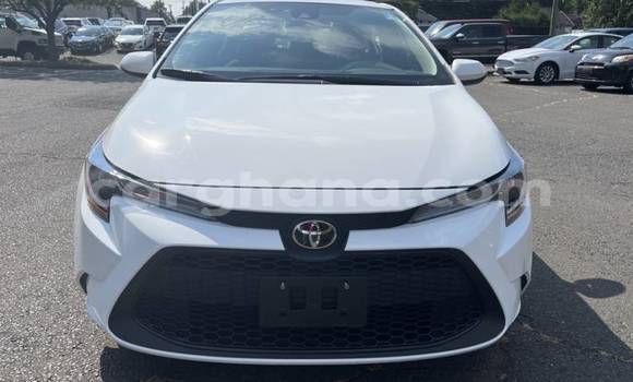 Sayi Na hannu Toyota Corolla White Mota in Accra a Greater Accra Sayi Na hannu Toyota Corolla White Mota in Accra a Greater Accra