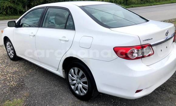 Sayi Na hannu Toyota Corolla White Mota in Accra a Greater Accra Sayi Na hannu Toyota Corolla White Mota in Accra a Greater Accra