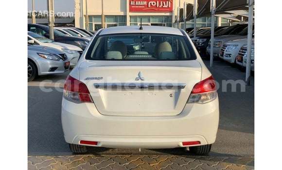 Ra Imported Mitsubishi Attrage funfun Ọkọ̀ in Import - Dubai ni Ashanti Ra Imported Mitsubishi Attrage funfun Ọkọ̀ in Import - Dubai ni Ashanti