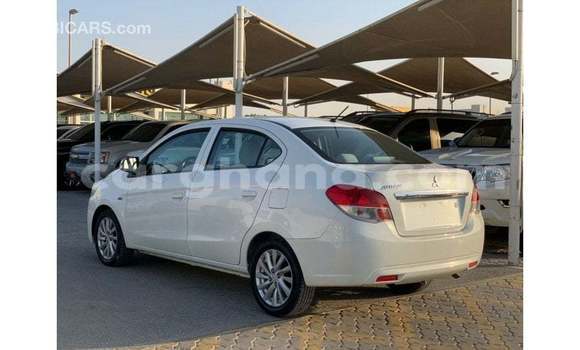 Ra Imported Mitsubishi Attrage funfun Ọkọ̀ in Import - Dubai ni Ashanti Ra Imported Mitsubishi Attrage funfun Ọkọ̀ in Import - Dubai ni Ashanti