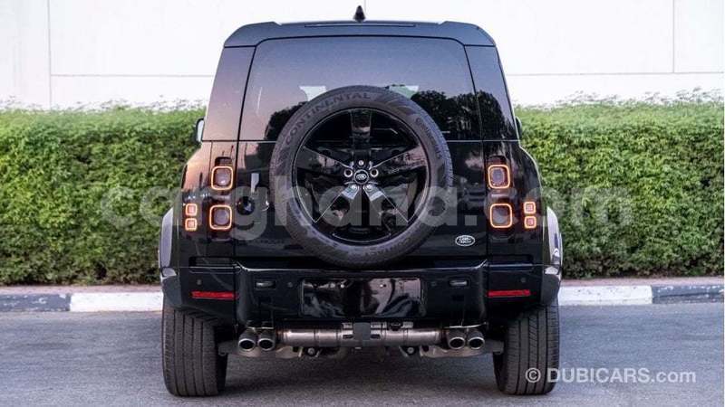 Big with watermark land rover defender ashanti import dubai 52002