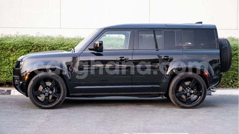 Big with watermark land rover defender ashanti import dubai 52002