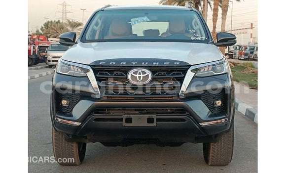 Buy Import Toyota Fortuner Brown Car in Import - Dubai in Ashanti Buy Import Toyota Fortuner Brown Car in Import - Dubai in Ashanti