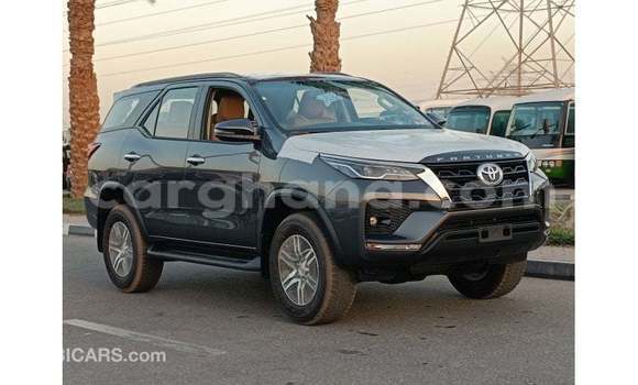 Buy Import Toyota Fortuner Brown Car in Import - Dubai in Ashanti Buy Import Toyota Fortuner Brown Car in Import - Dubai in Ashanti