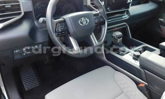 Sayi Na hannu Toyota Tundra Azurfa Mota in Accra a Greater Accra Sayi Na hannu Toyota Tundra Azurfa Mota in Accra a Greater Accra