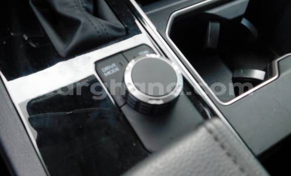 Sayi Na hannu Toyota Tundra Azurfa Mota in Accra a Greater Accra Sayi Na hannu Toyota Tundra Azurfa Mota in Accra a Greater Accra