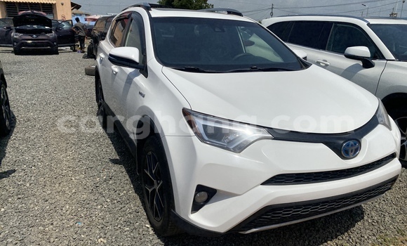 Buy Used Toyota RAV4 White Car in Accra in Greater Accra