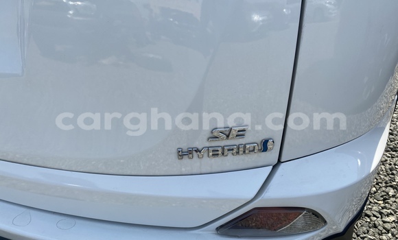 Sayi Na hannu Toyota RAV4 White Mota in Accra a Greater Accra Sayi Na hannu Toyota RAV4 White Mota in Accra a Greater Accra