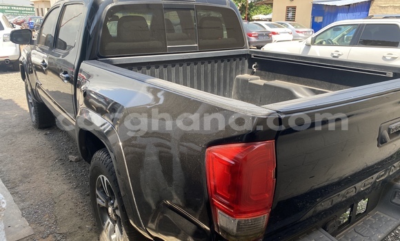 Sayi Na hannu Toyota Tacoma Black Mota in Accra a Greater Accra Sayi Na hannu Toyota Tacoma Black Mota in Accra a Greater Accra