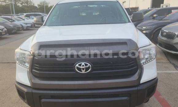 Buy Used Toyota Tundra White Car in Accra in Greater Accra