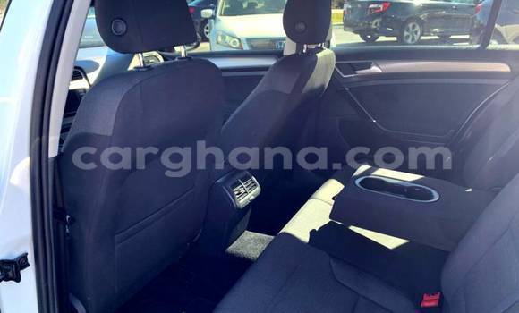 Sayi Na hannu Volkswagen Golf White Mota in Accra a Greater Accra Sayi Na hannu Volkswagen Golf White Mota in Accra a Greater Accra