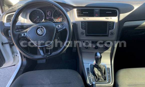 Sayi Na hannu Volkswagen Golf White Mota in Accra a Greater Accra Sayi Na hannu Volkswagen Golf White Mota in Accra a Greater Accra