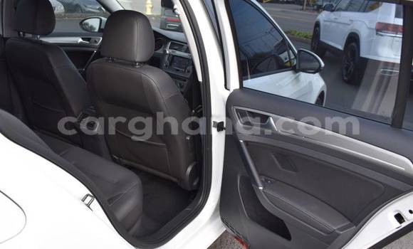 Buy Used Volkswagen Golf White Car in Accra in Greater Accra Buy Used Volkswagen Golf White Car in Accra in Greater Accra