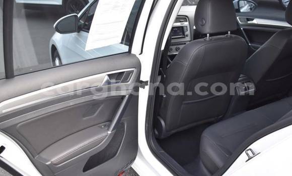 Buy Used Volkswagen Golf White Car in Accra in Greater Accra Buy Used Volkswagen Golf White Car in Accra in Greater Accra
