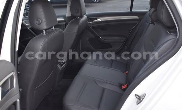 Buy Used Volkswagen Golf White Car in Accra in Greater Accra Buy Used Volkswagen Golf White Car in Accra in Greater Accra