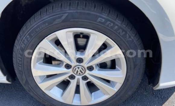 Sayi Na hannu Volkswagen Golf White Mota in Accra a Greater Accra Sayi Na hannu Volkswagen Golf White Mota in Accra a Greater Accra