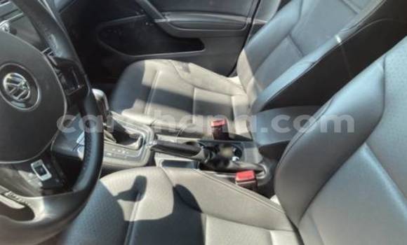 Sayi Na hannu Volkswagen Golf White Mota in Accra a Greater Accra Sayi Na hannu Volkswagen Golf White Mota in Accra a Greater Accra