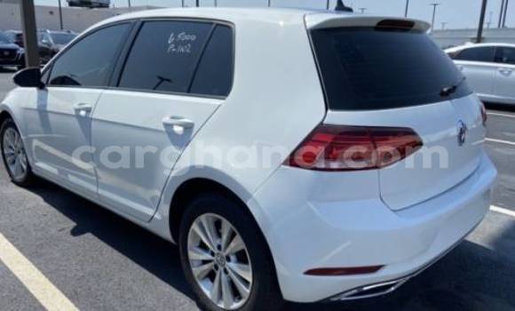Sayi Na hannu Volkswagen Golf White Mota in Accra a Greater Accra Sayi Na hannu Volkswagen Golf White Mota in Accra a Greater Accra