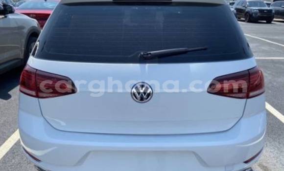 Sayi Na hannu Volkswagen Golf White Mota in Accra a Greater Accra Sayi Na hannu Volkswagen Golf White Mota in Accra a Greater Accra