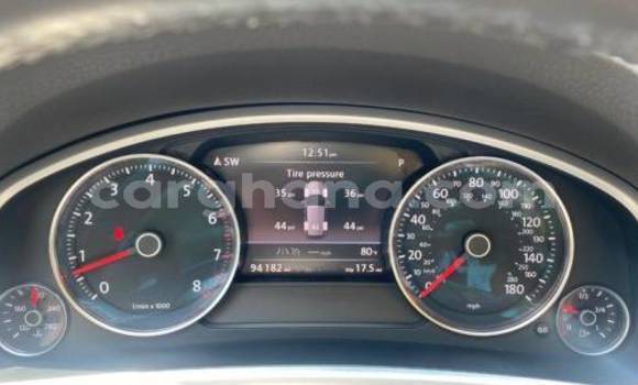 Sayi Na hannu Volkswagen Touareg White Mota in Accra a Greater Accra Sayi Na hannu Volkswagen Touareg White Mota in Accra a Greater Accra