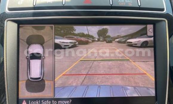 Sayi Na hannu Volkswagen Touareg White Mota in Accra a Greater Accra Sayi Na hannu Volkswagen Touareg White Mota in Accra a Greater Accra