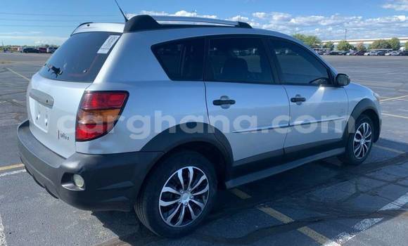 Sayi Na hannu Pontiac Vibe Azurfa Mota in Accra a Greater Accra Sayi Na hannu Pontiac Vibe Azurfa Mota in Accra a Greater Accra