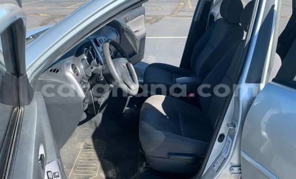 Sayi Na hannu Pontiac Vibe Azurfa Mota in Accra a Greater Accra Sayi Na hannu Pontiac Vibe Azurfa Mota in Accra a Greater Accra