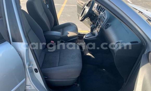 Sayi Na hannu Pontiac Vibe Azurfa Mota in Accra a Greater Accra Sayi Na hannu Pontiac Vibe Azurfa Mota in Accra a Greater Accra