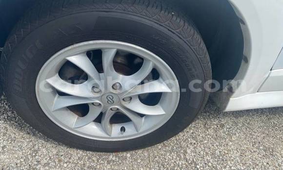 Sayi Na hannu Pontiac Vibe White Mota in Accra a Greater Accra Sayi Na hannu Pontiac Vibe White Mota in Accra a Greater Accra