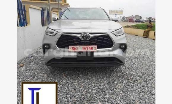 Buy Used Toyota Highlander Silver Car in Accra in Greater Accra