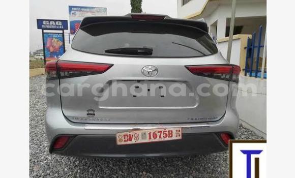 Buy Used Toyota Highlander Silver Car in Accra in Greater Accra Buy Used Toyota Highlander Silver Car in Accra in Greater Accra