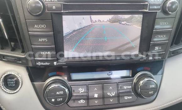 Sayi Na hannu Toyota RAV4 Azurfa Mota in Accra a Greater Accra Sayi Na hannu Toyota RAV4 Azurfa Mota in Accra a Greater Accra