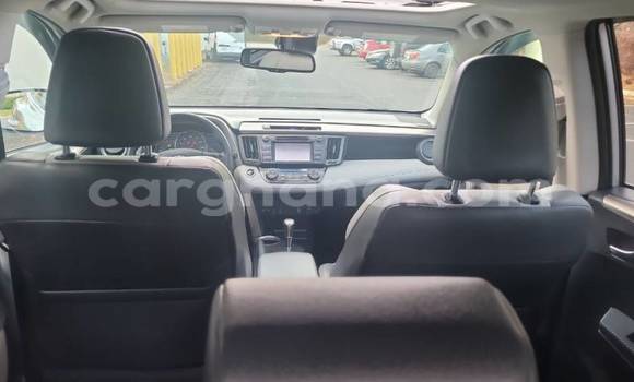 Sayi Na hannu Toyota RAV4 Azurfa Mota in Accra a Greater Accra Sayi Na hannu Toyota RAV4 Azurfa Mota in Accra a Greater Accra